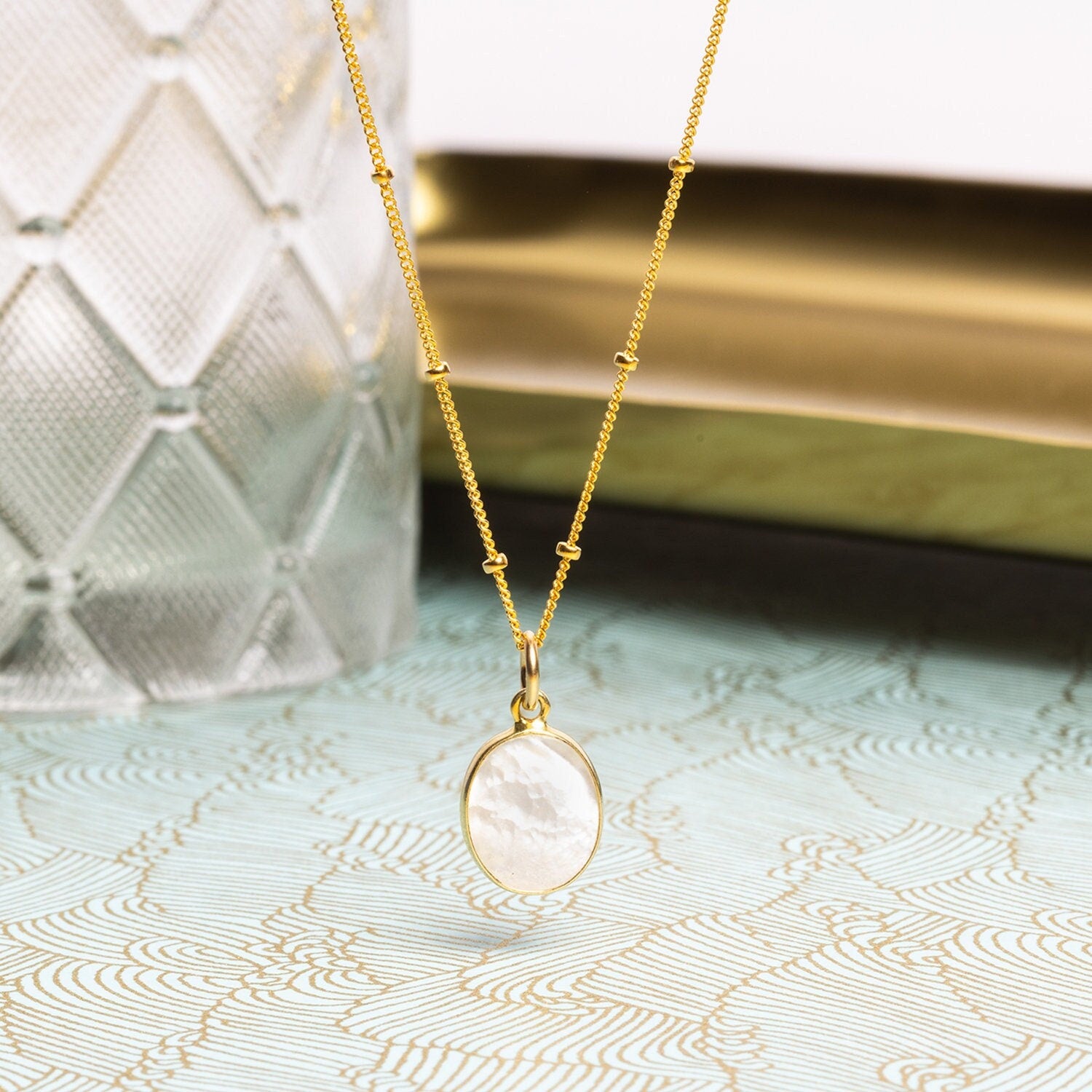 Oval Pearl Necklace - 14k Gold Filled Satellite Chain Vermeil Gold Pendant Necklaces Soul & Little Rose