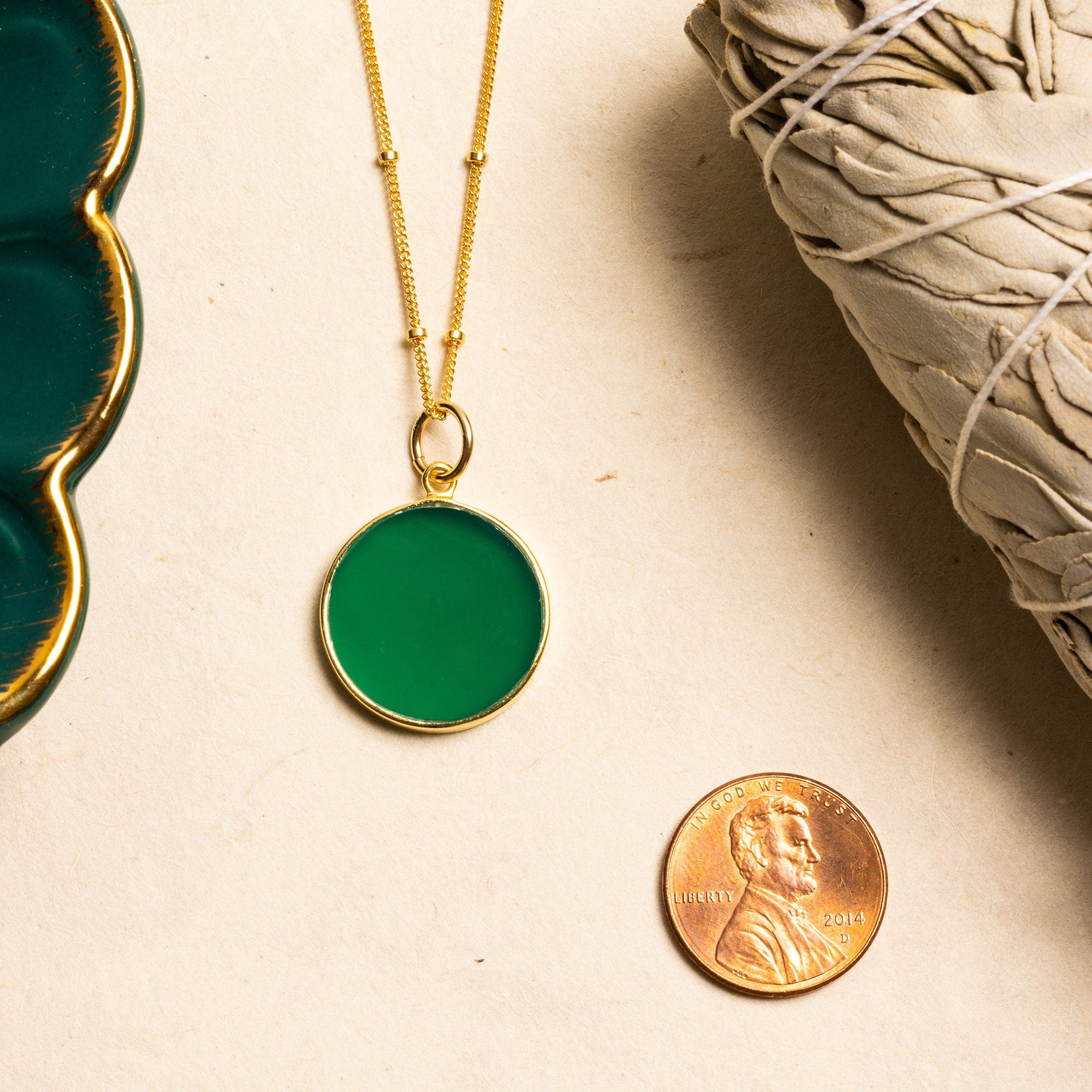 Green Onyx Gold Disc Necklace (Satellite Chain) Necklaces Soul & Little Rose