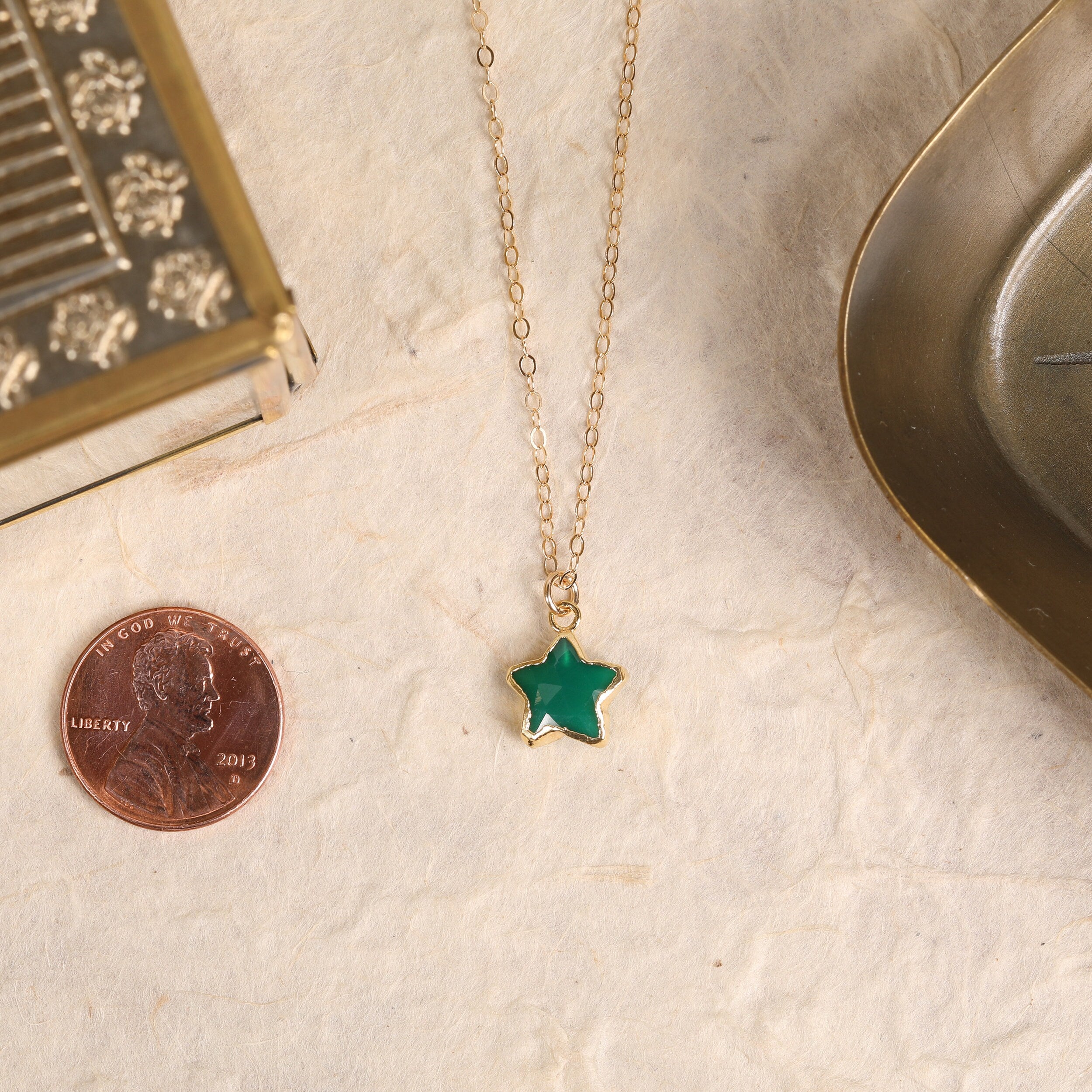 Green Onyx Star Gold Pendant Necklace Necklaces Soul & Little Rose   