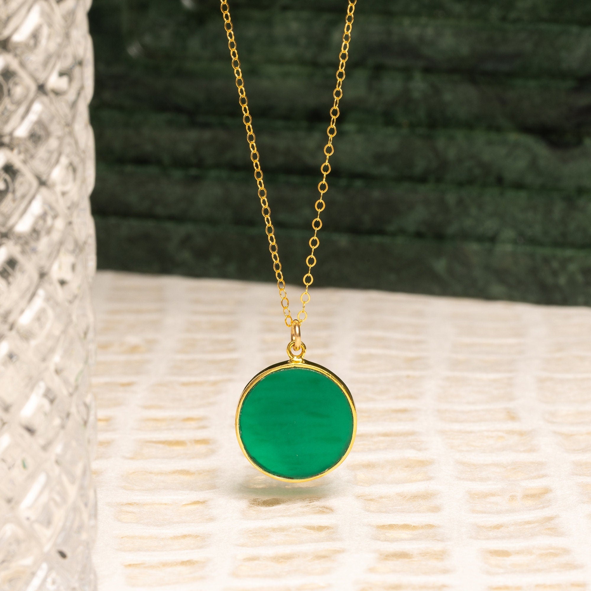 Green Onyx Round Circle Gold Pendant Necklace Necklaces Soul & Little Rose   